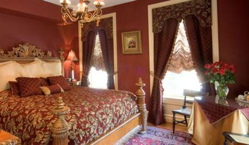 фото отеля 1840s Carrollton Inn