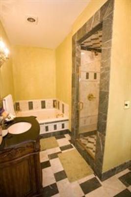 фото отеля 1840s Carrollton Inn