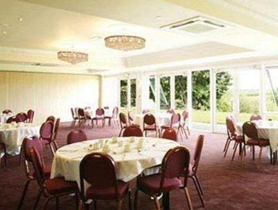 фото отеля Fenwick Hotel Kilmarnock (Scotland)