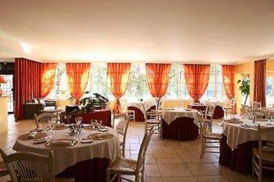 фото отеля Auberge Du Lac Hotel Saint-Marcel-les-Annonay