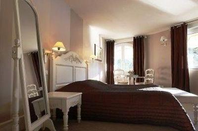 фото отеля Auberge Du Lac Hotel Saint-Marcel-les-Annonay