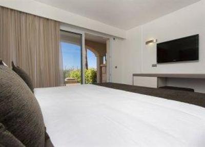фото отеля Insotel Club Cala Mandia