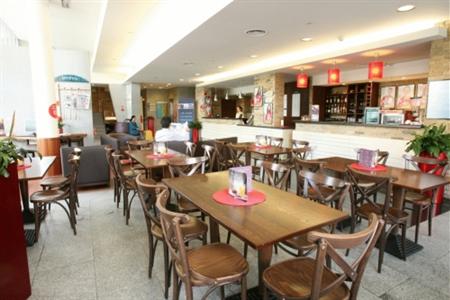 фото отеля Ibis Guimaraes
