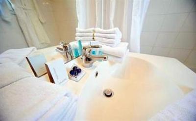 фото отеля Park & Suites Confort Dijon