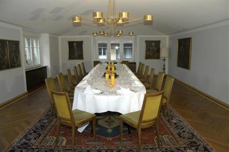 фото отеля City-Hotel Ochsen Zug