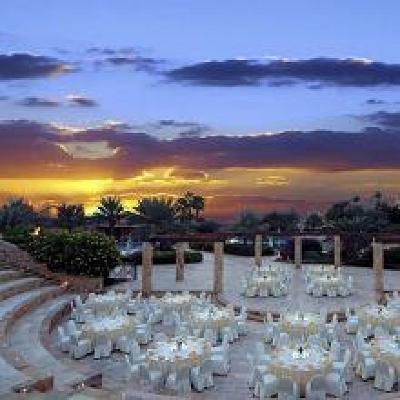 фото отеля Moevenpick Resort & Spa Dead Sea