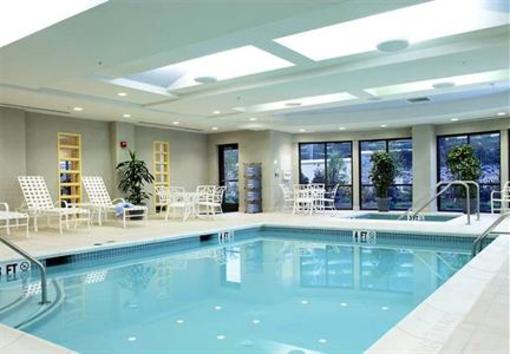 фото отеля Courtyard by Marriott Lancaster