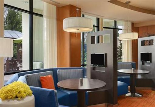 фото отеля Courtyard by Marriott Lancaster