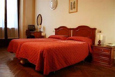 фото отеля Ariele Hotel