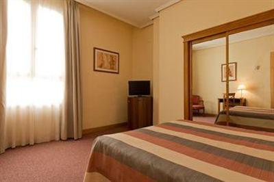 фото отеля Mediterraneo Hotel Valencia