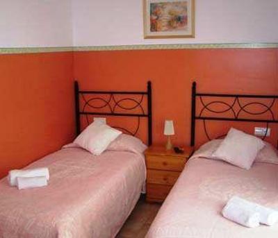 фото отеля Mundaka Apartments Alfaz del Pi