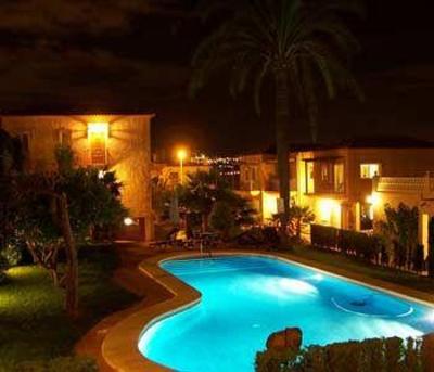 фото отеля Mundaka Apartments Alfaz del Pi