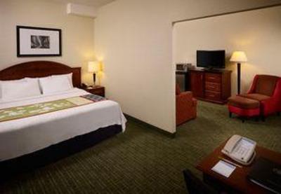 фото отеля Fairfield Inn Toronto Oakville