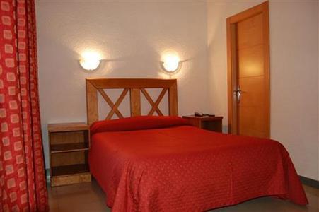 фото отеля Hostal Atenas