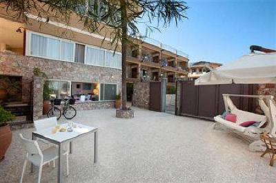 фото отеля Villa Oasis Residence Taormina