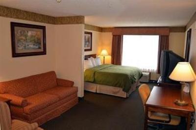 фото отеля Country Inn Suites Marquette