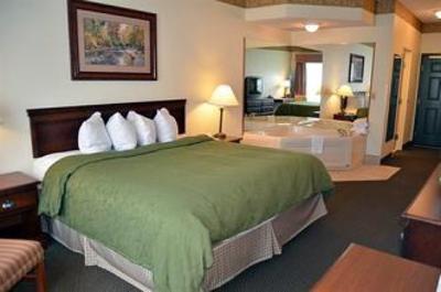 фото отеля Country Inn Suites Marquette