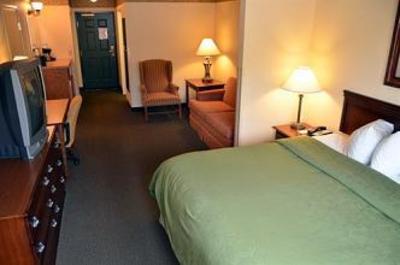 фото отеля Country Inn Suites Marquette
