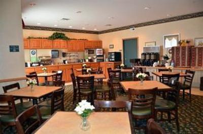 фото отеля Country Inn Suites Marquette