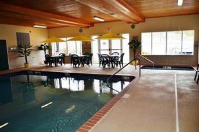 фото отеля Country Inn Suites Marquette