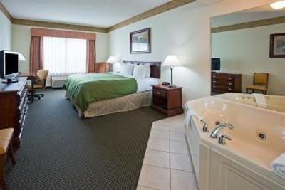 фото отеля Country Inn Suites Marquette