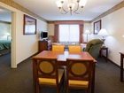 фото отеля Country Inn Suites Marquette