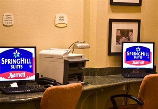 фото отеля SpringHill Suites Ridgecrest