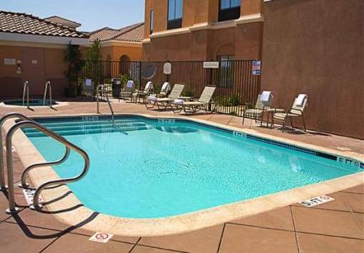 фото отеля SpringHill Suites Ridgecrest