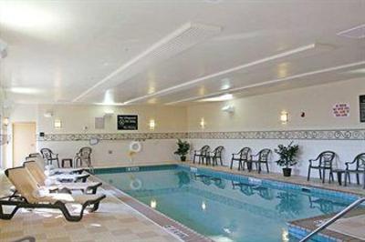 фото отеля Hampton Inn & Suites Chicago Saint Charles