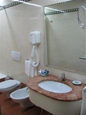 фото отеля Melas Hotel