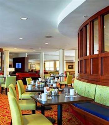 фото отеля Courtyard by Marriott Atlanta Airport West