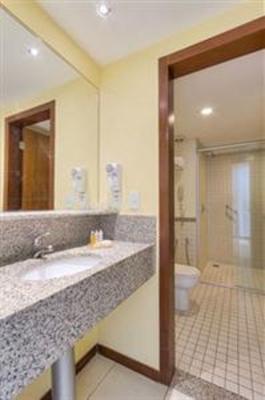 фото отеля Golden Tulip Interatlantico