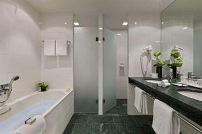 фото отеля Hotel Concorde Berlin