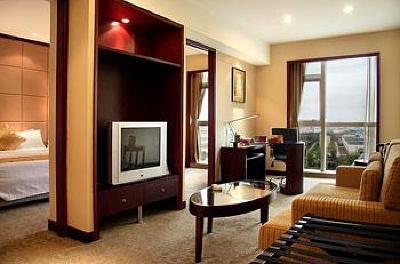 фото отеля Ramada Plaza Hotel Yantai