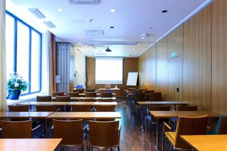 фото отеля Sokos Hotel Lahden Seurahuone