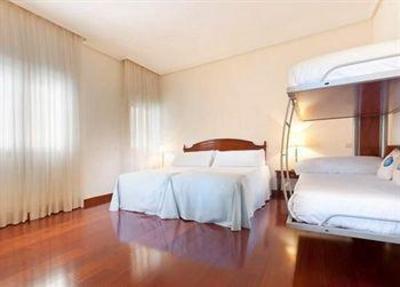 фото отеля Tryp Ambassador