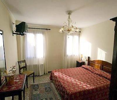 фото отеля Tivoli Hotel Venice