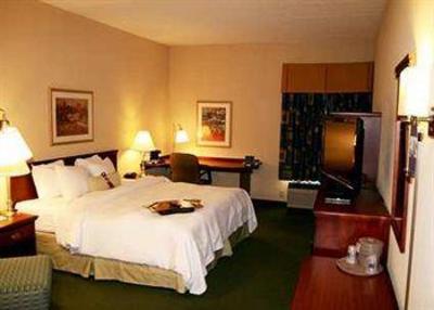 фото отеля Hampton Inn Bowie