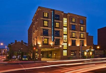 фото отеля Fairfield Inn & Suites Baltimore Downtown/Inner Harbor