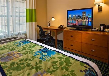 фото отеля Fairfield Inn & Suites Baltimore Downtown/Inner Harbor