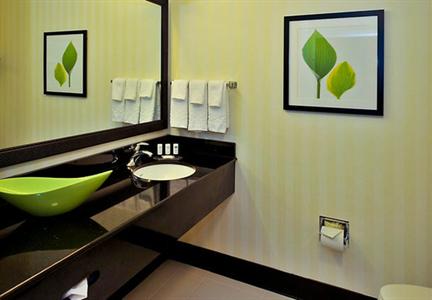 фото отеля Fairfield Inn & Suites Baltimore Downtown/Inner Harbor