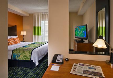 фото отеля Fairfield Inn & Suites Baltimore Downtown/Inner Harbor