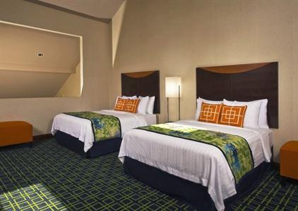 фото отеля Fairfield Inn & Suites Baltimore Downtown/Inner Harbor