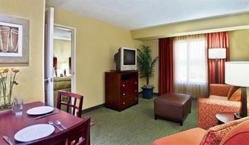 фото отеля Homewood Suites Tampa Brandon