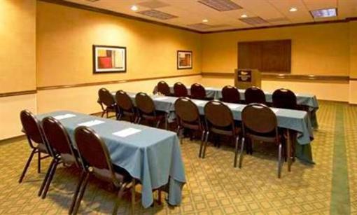 фото отеля Homewood Suites Tampa Brandon