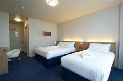 фото отеля Travelodge Limerick Castletroy