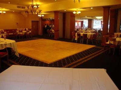 фото отеля Quality Hotel Wembley London