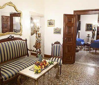 фото отеля Palazzo Odoni
