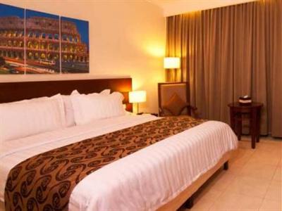 фото отеля Hotel Victoria Yogyakarta