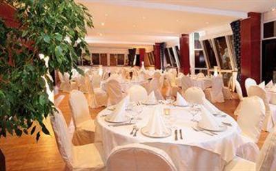 фото отеля Park & Suites Elegance : Geneve Aeroport